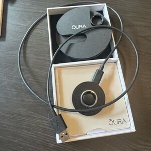 Pre-owned Gen 3 Oura Ring in Silver - size 7